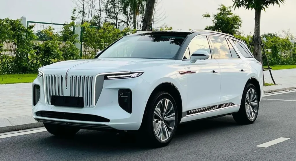 giá xe điện hongqi